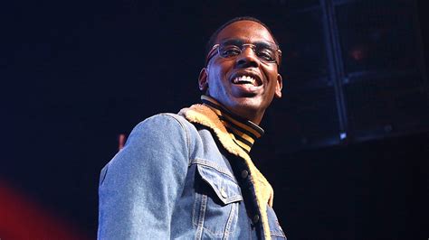 Rapper Young Dolph has 0G in jewelry stolen while eating at 